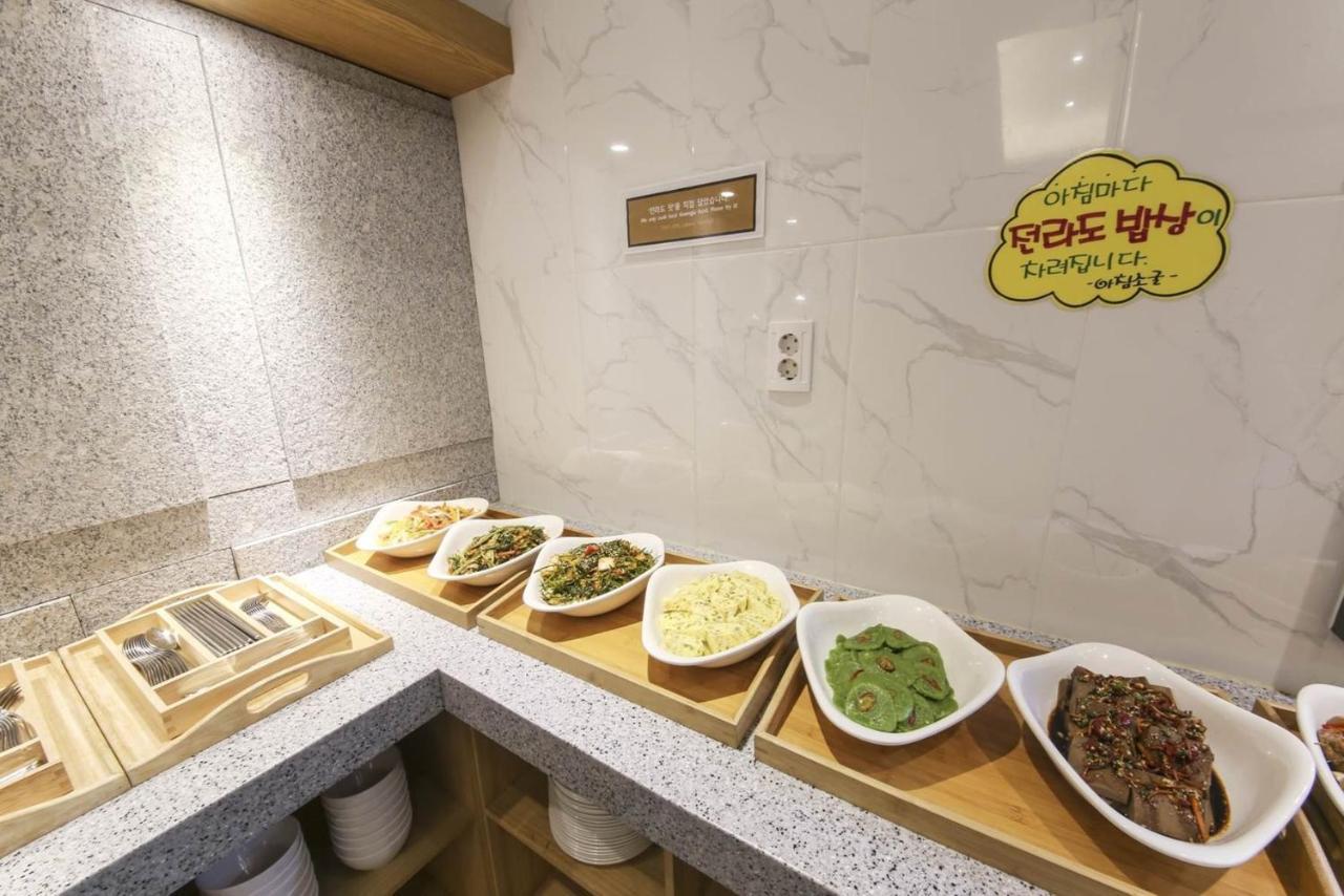 Stay Hotel Gwangju Metropolitan City Buitenkant foto