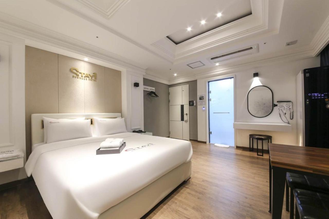 Stay Hotel Gwangju Metropolitan City Buitenkant foto
